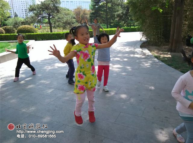 跳得高，跑得歡