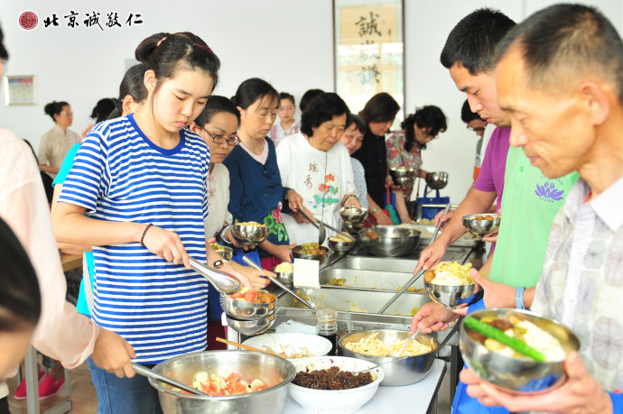 美味的健康素食，提醒我們素言素行