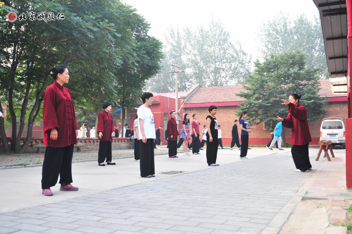 一琢一磨，和諧身心。