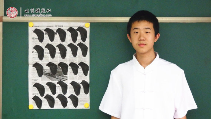 
書法一班學員第二天習作展示
