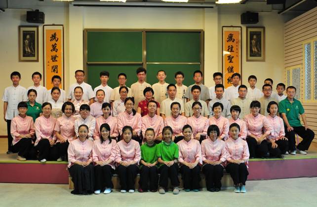 老師及學員合影