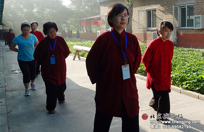 晨練太極 定心凝神 健康養生