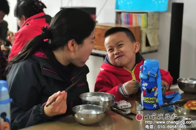 品味健康素食 親子和樂融融
