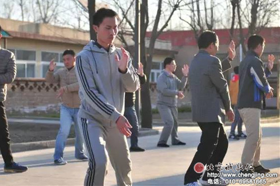 體會太極拳的動與靜