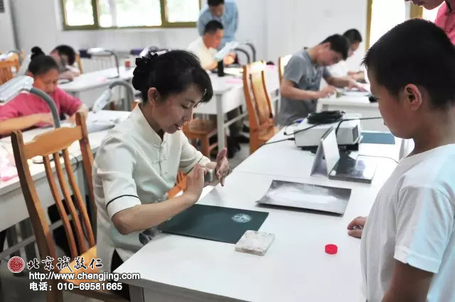 斑斕的心靈世界 盡在創(chuàng)意彩繪中