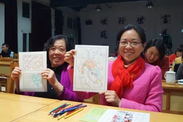 簡(jiǎn)簡(jiǎn)單單的快樂，用繽紛的彩鉛來繪就