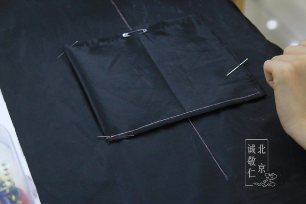 怎樣翻折連接才能做出立體的環(huán)保袋？